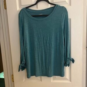 LOFT Green 3/4 Sleeve Tie Sleeve Blouse